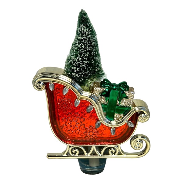 Bath & Body Works Other - Bath & Body Works CHRISTMAS SLEIGH 24/7 LIGHT UP NIGHT LIGHT WALLFLOWER PLUG NEW